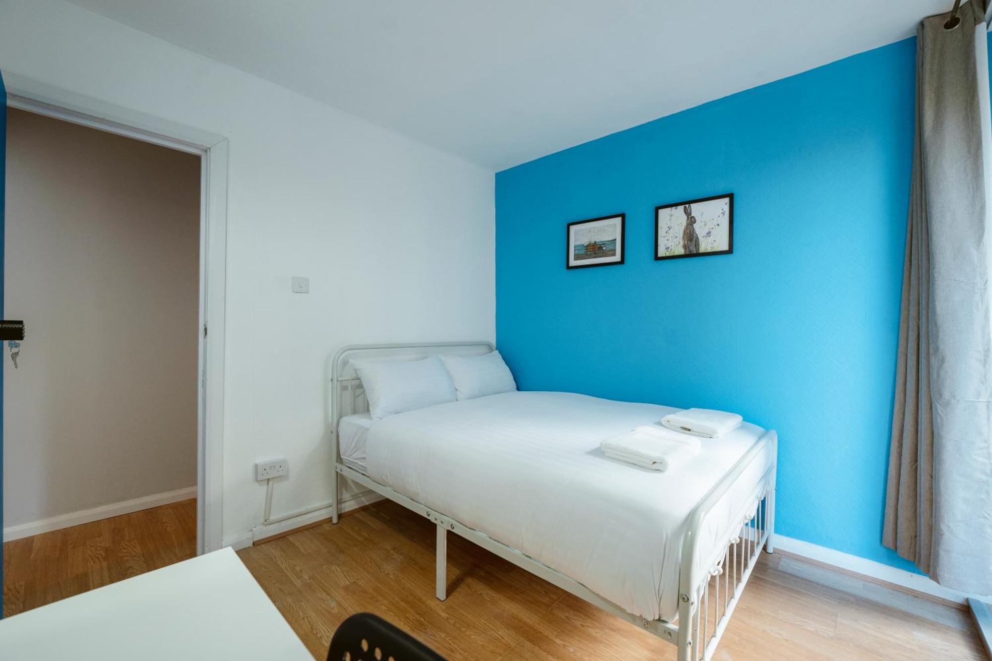Deptford Bridge Double Rooms London Exterior photo
